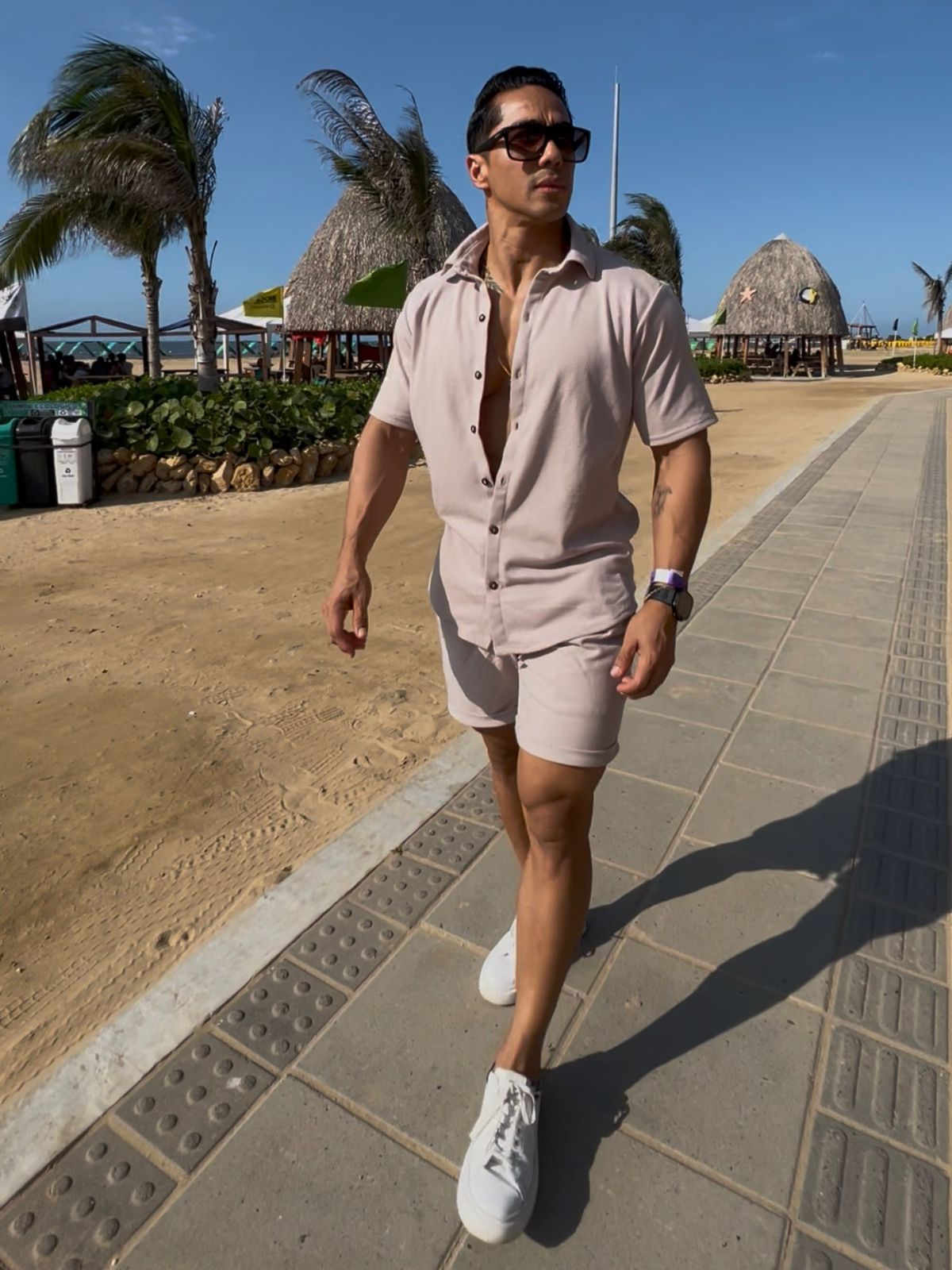 Pitbull Wear Bermuda Brezzo Hombre Corte Moderno Pliegues Varios Colores